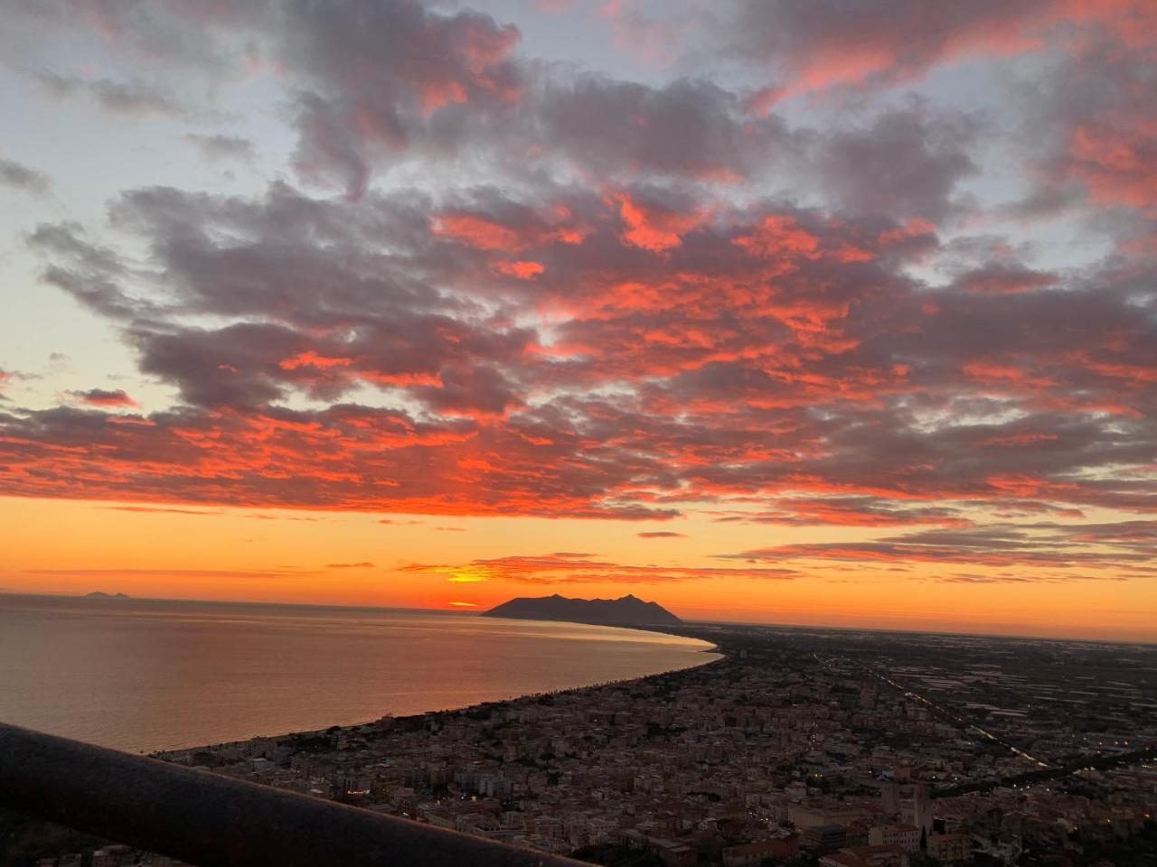 Hotel Mare Azzurro Terracina Exteriér fotografie