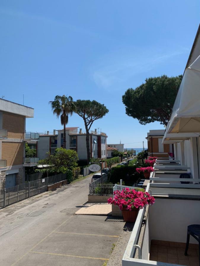 Hotel Mare Azzurro Terracina Exteriér fotografie